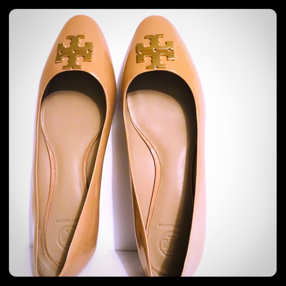Tory Burch Raleigh Flats size 11 Nude/Beige